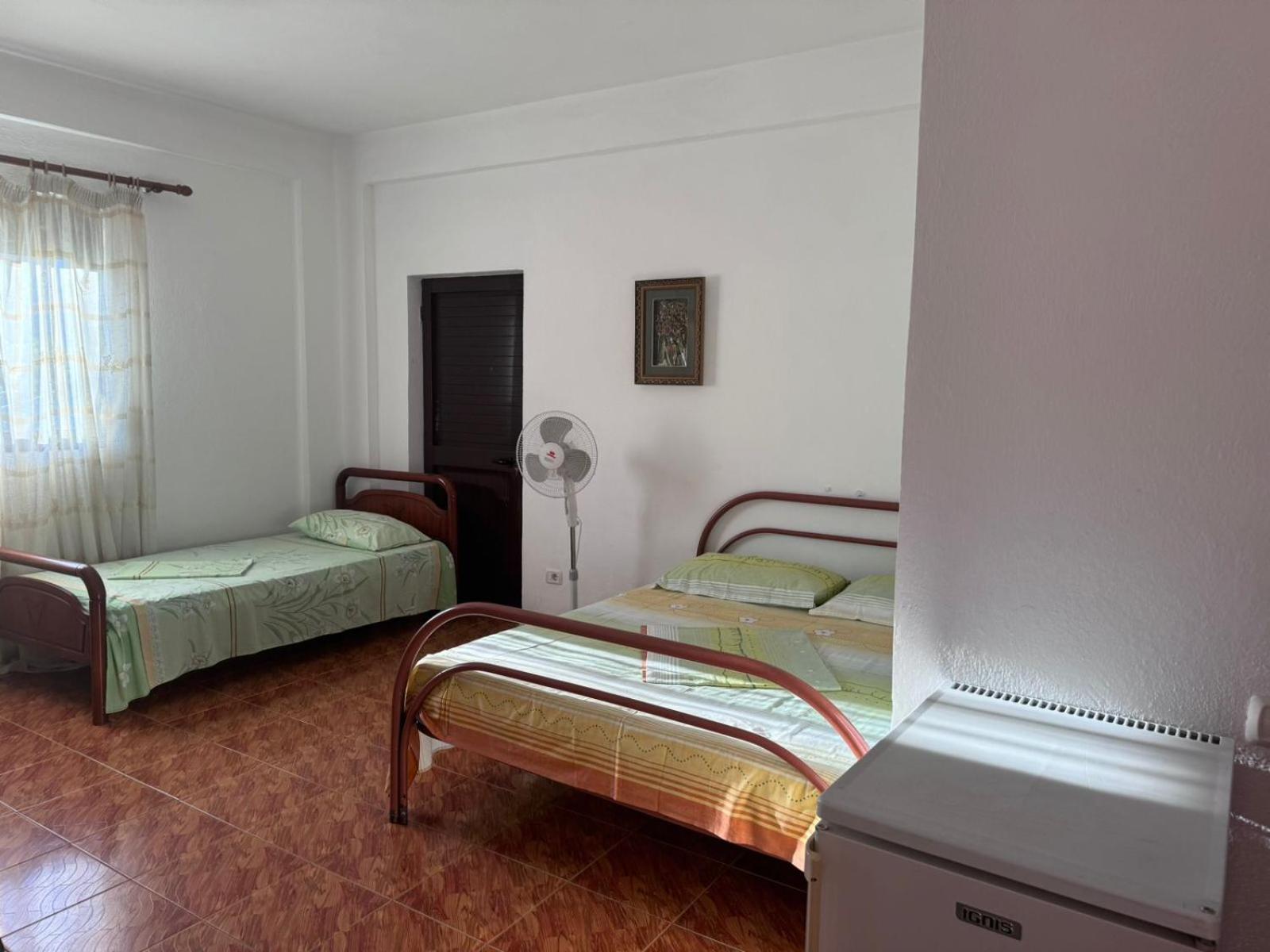 Melas Villa Durrës Eksteriør bilde